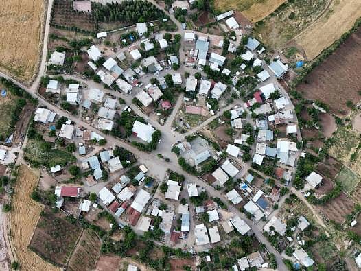 Heyelan sonrası yeniden kuruldu: Dairesel mimarisiyle dikkat çeken köy