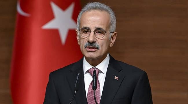 Bakan Uraloğlu açıkladı: Türk gemisi Hürmüz Boğazı’nı geçti
