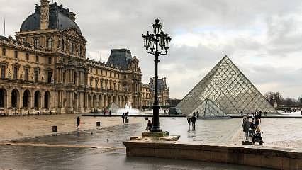 Louvre'daki soygunun ardından yeniden açılıyor: Ancak bu kez her şey eskisi gibi olmayacak