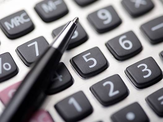Dolar/TL, faiz ve enflasyon için yeni tahmin: Piyasa yıl sonunda ne bekliyor?