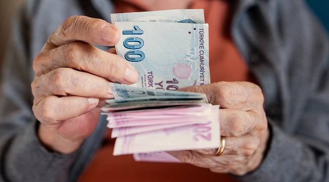 Bankaların Mart 2026 emekli promosyonlarında son durum: Hangi banka ne kadar ödeme yapıyor?