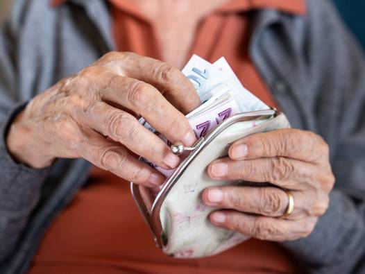 Emekliye promosyon yarışı hızlandı: Bankaların tutarları ne kadar oldu? İşte Şubat 2026 banka banka emekli promosyonları