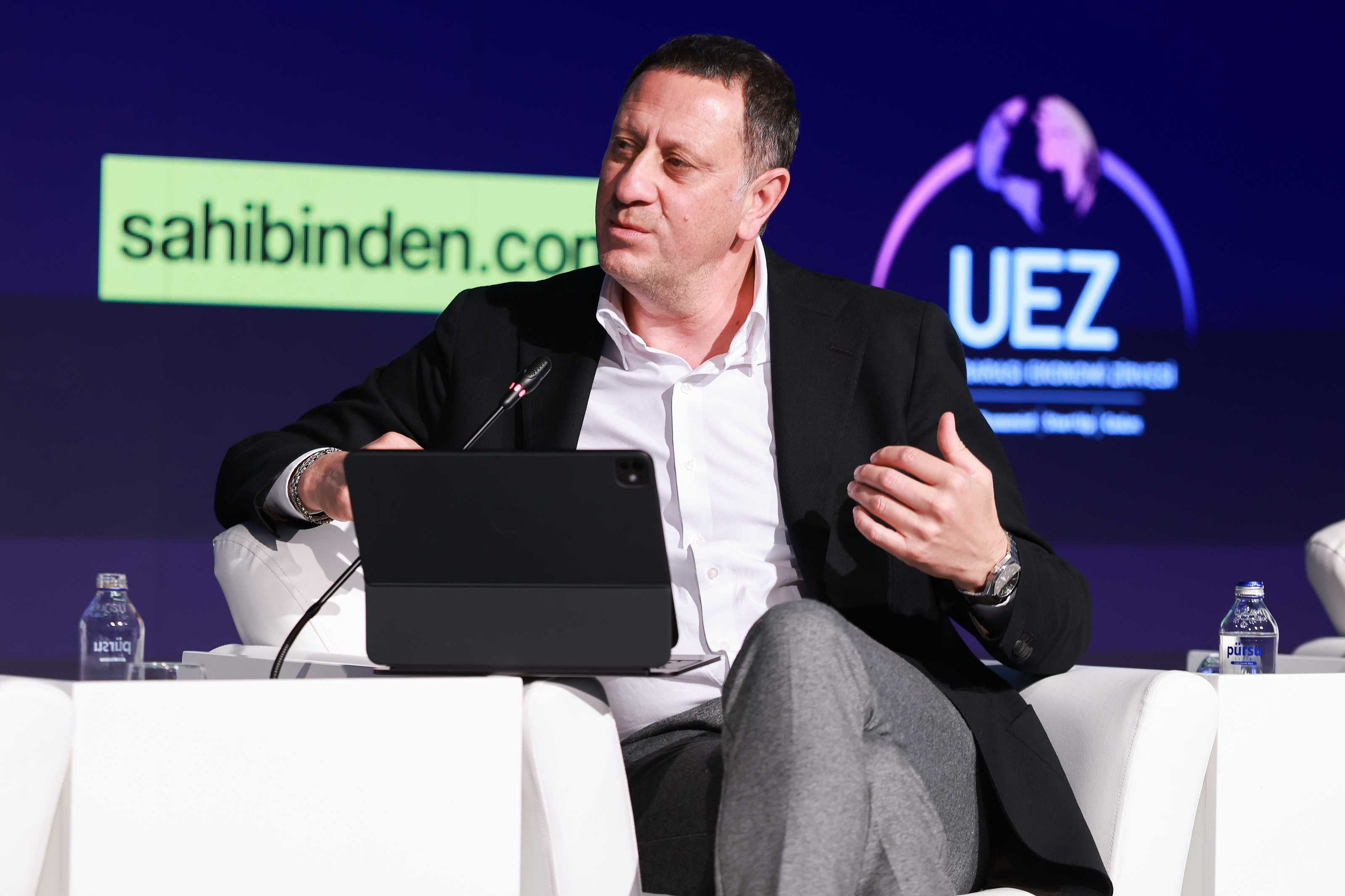 UEZ 2026: Yapay zeka iş yaşamını ve sektörleri nasıl değiştirecek?-3