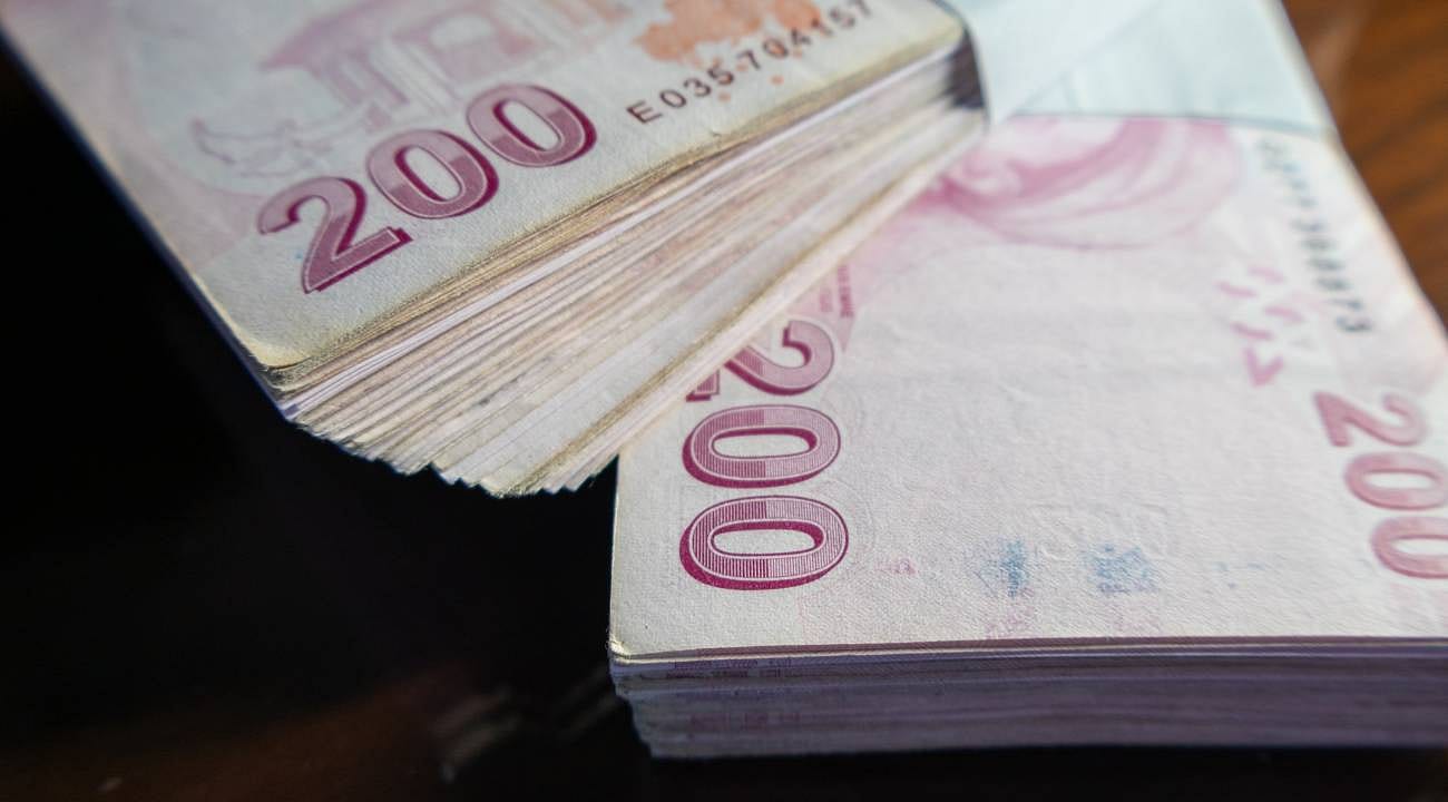Hazine'nin 3 aylık borçlanma programı: 1,5 trilyon lira servise karşı 1,54 trilyon lira borçlanma