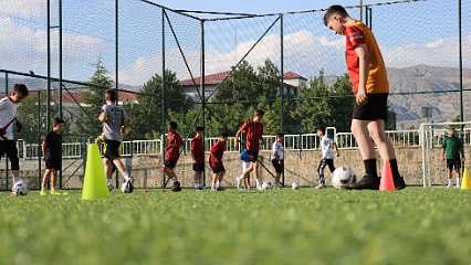 Atıl durumdaki alanları böyle değerlendirdiler: 3 bin çocuğa ulaştı