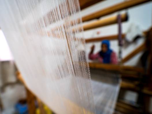 Eski yelkenlerin kumaşıydı: Manisa bezi şimdi kadınların gelir kapısı oldu