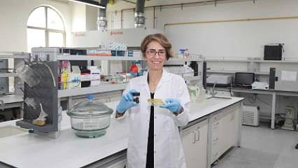 Plastiğe alternatif olacak: Meyve kabuklarından biyobozunur ambalaj geliştirilecek