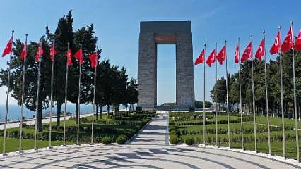 18 Mart Çanakkale Zaferi resmi tatil mi? Bankalar, hastaneler ve kamu kurumları açık mı?