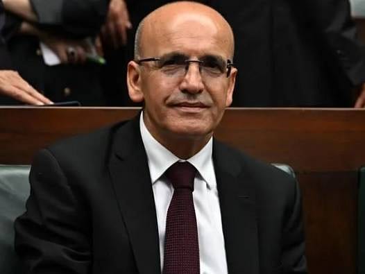 Bakan Şimşek cari açık verilerini değerlendirdi: Sürdürülebilir seviyelere dikkat çekti
