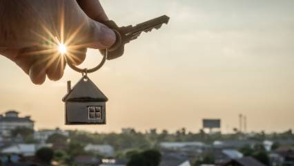 TOKİ 500 bin konut kura takvimi belli oldu: 18–27 Şubat’ta hangi illerde kura çekilişi var?