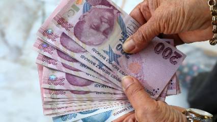 Yeni emekli olacaklar dikkat: Bayram ikramiyesi başvurusu için son tarih ne zaman?