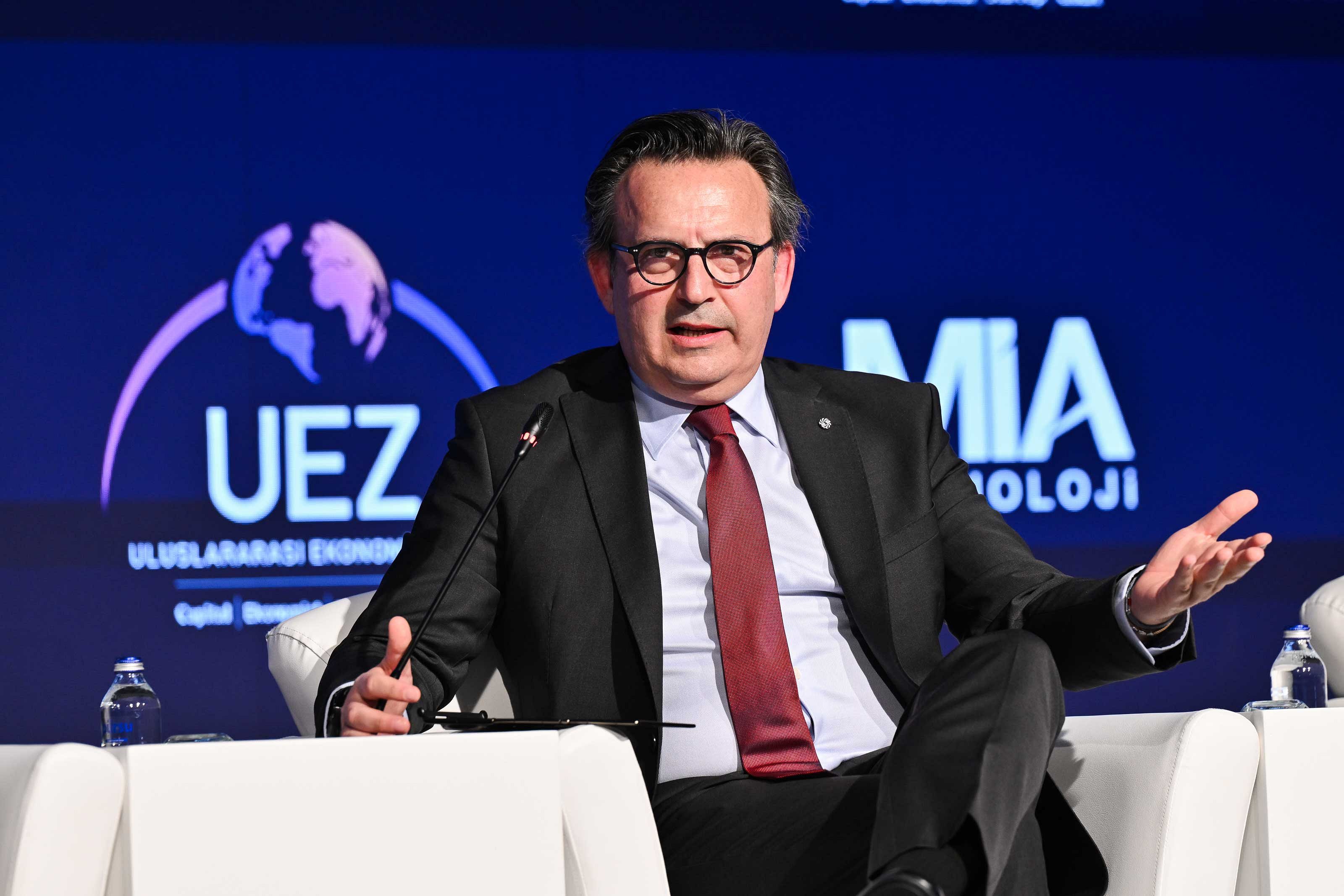 UEZ 2026’da dijital dönüşüm paneli: Katma değer vurgusu öne çıktı-3