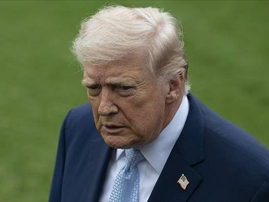 Trump'tan İran için dikkat çeken karar: 'Tüm askeri saldırıları 5 gün süreyle erteleme talimatı verdim'