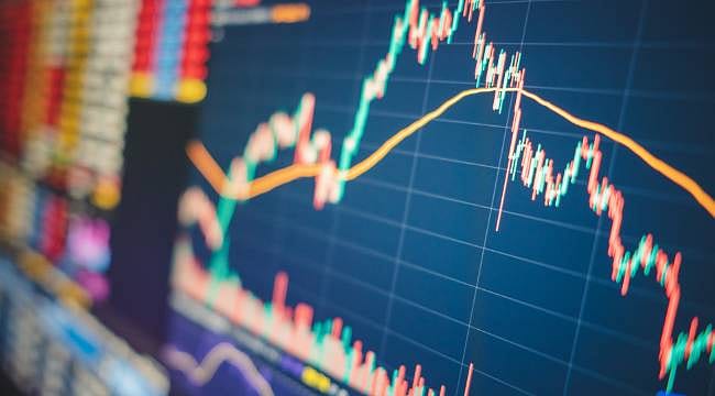 Borsa günün ilk yarısında yükseldi: BIST 100 endeksi 13.923,08 puana çıktı