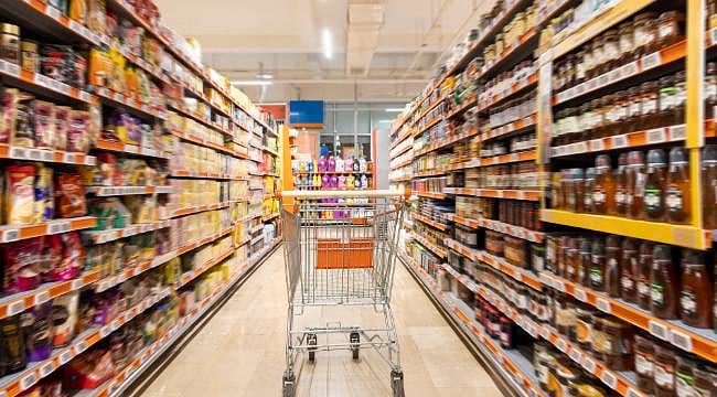 Ticaret satış hacmi Aralık’ta yükseldi, perakende satışlar gücünü sürdürdü