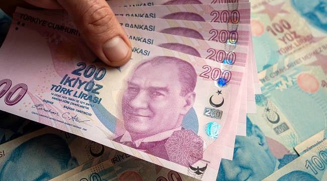 Milyonlar merakla bekliyordu: Memur ve memur emeklisinin 3 aylık enflasyon farkı netleşti