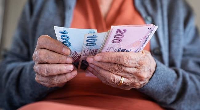 SSK ve Bağ-Kur emeklileri için 4 zam senaryosu: En düşük emekli maaşı ne kadar olacak?