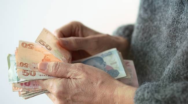 En düşük emekli maaşı ne kadar olacak? Bakan Işıkhan açıkladı