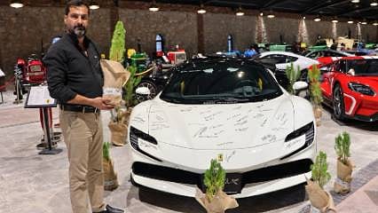 80 milyonluk Ferrari'ye atılan her imza ormana dönüşüyor: 10 bin hedefine ulaşıldı