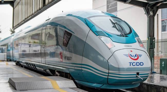 TCDD duyurdu: Trende unutulan eşyalar açık artırma usulüyle satışa çıkıyor