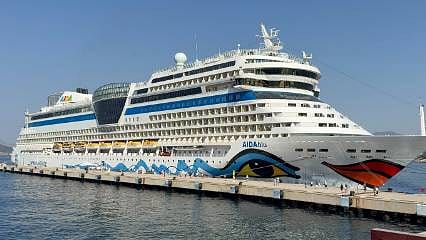 Bodrum'a kruvaziyer ilgisi sürüyor: "Aidablu" ile 2 bin 349 turist geldi