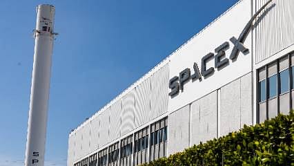 Elon Musk'ın SpaceX'i ilk bilançosunu açıkladı: Gelir yüzde 92 arttı, net zarar 541 milyon dolar