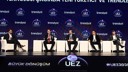 Uluslararası Ekonomi Zirvesi: Yeni tüketici ve trendler masaya yatırıldı