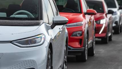 Ocak ayında en çok satan elektrikli otomobiller belli oldu: İlk 10'da hangi modeller var?