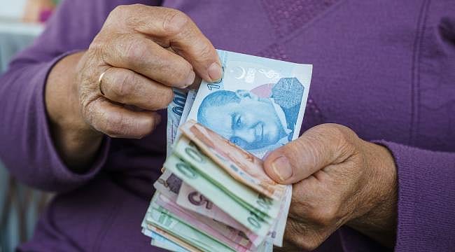 Emekliler ne kadar zam alacak? Gözler son verilerdeydi... SGK ve Bağ-Kur emeklisi 5 aylık zam farkı netleşti