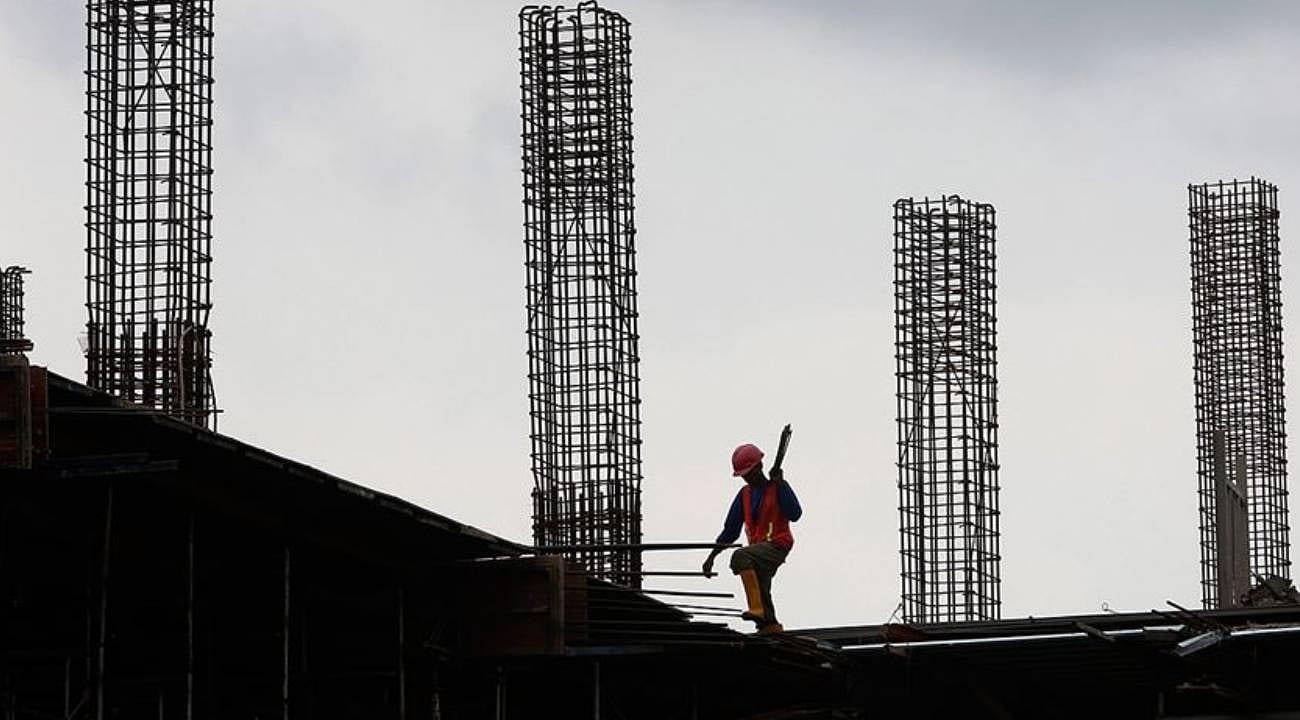 Hizmet, perakende ve inşaat güven endeksleri düşüşte