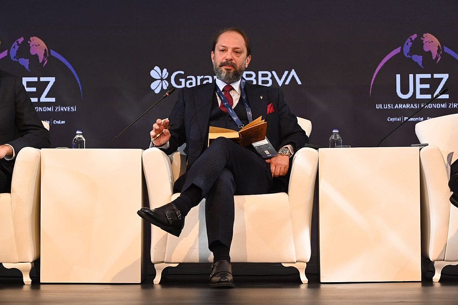 Uluslararası Ekonomi Zirvesi 2026: 'Global ekonomide yeni dengeler ve Türkiye' oturumu gerçekleşti-3