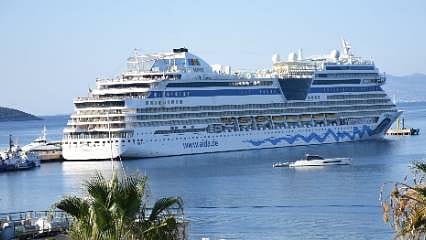Bodrum'a binlerce turist taşıdı: Dev kruvaziyerin rotası Heraklion