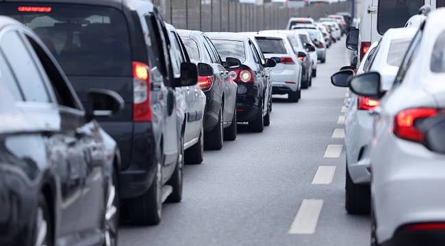 Yabancı plakalı araçlara yeni dönem: Borcu ödemeden yurt dışına çıkış yok