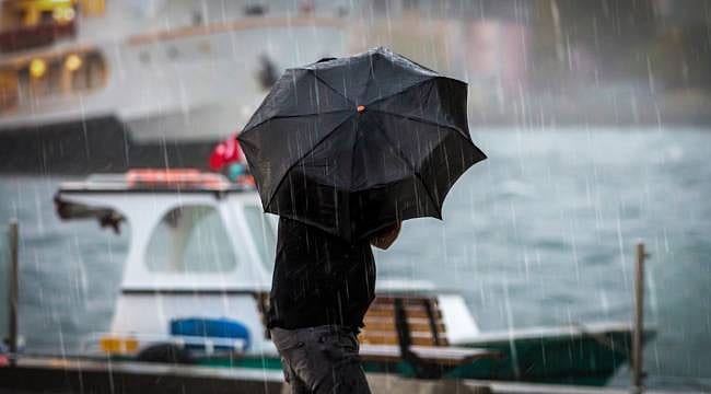 AKOM duyurdu: İstanbul'a yeniden yağış geliyor!