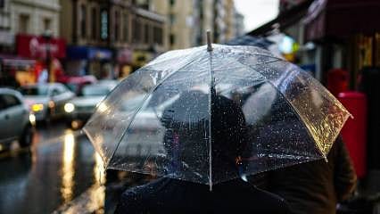 İstanbul'da bugün hava nasıl olacak? AKOM'dan sağanak uyarısı
