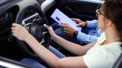 Ehliyet sınavlarına kamera zorunluluğu mu geliyor? KDK'den MEB'e tavsiye kararı