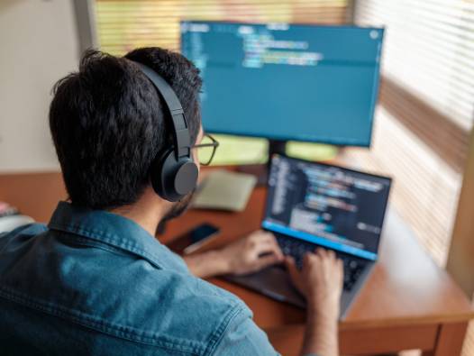 Uzaktan çalışmada mesai suistimali: Evden çalışırken kim ne yapıyor?