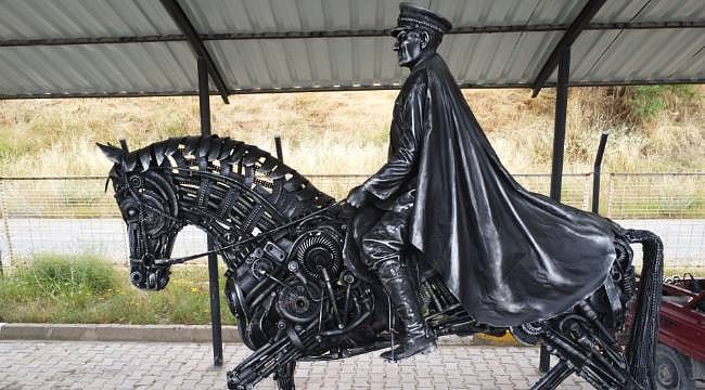 Atıl metallerden anlamlı eser: Atatürk heykeli 100. Gazi Koşusu'nda sergilenecek