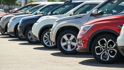 Sıfır otomobil piyasasında son durum: 1 milyon 700 bin TL'nin altındaki araçlar belli oldu