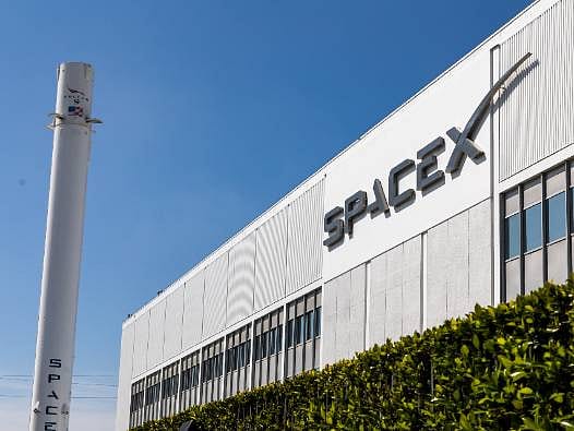 Elon Musk'ın SpaceX'i ilk bilançosunu açıkladı: Gelir yüzde 92 arttı, net zarar 541 milyon dolar