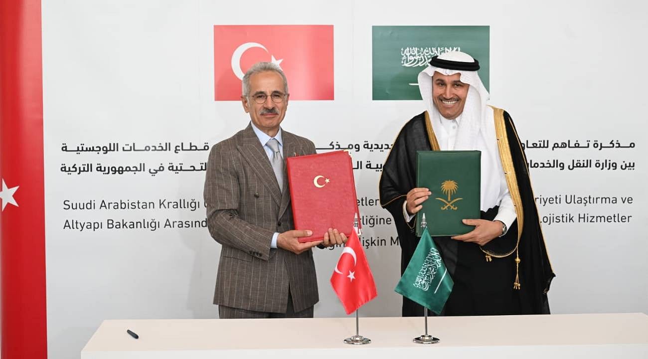 Türkiye ile Suudi Arabistan arasında demir yolu ve lojistik 