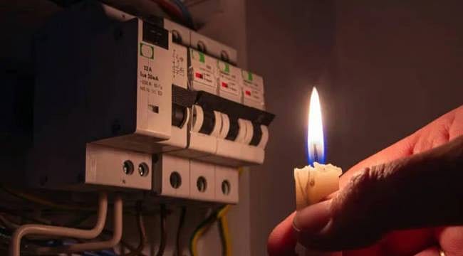 İstanbul'da 8 saate varan elektrik kesintisi! Hangi ilçeler etkilenecek?