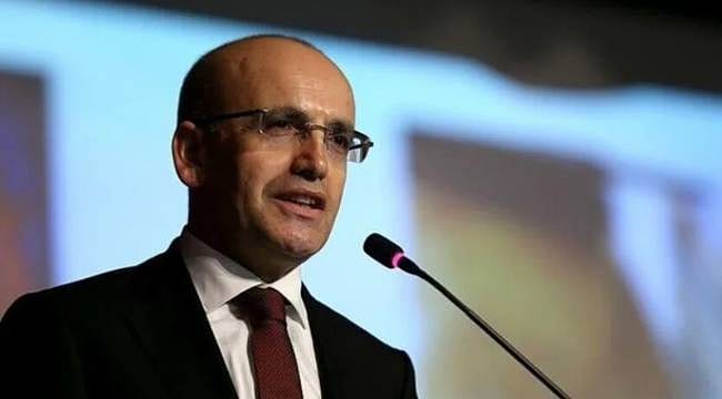 Bakan Şimşek: "Çoklu şoklara rağmen TL mevduatının toplam mevduat içindeki payı 11 yılın en yüksek seviyesinde"