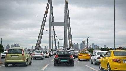 Zorunlu trafik sigortasında yeni dönem başlıyor: Sürücüleri hangi değişiklikler bekliyor?