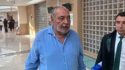 Gazeteci Reha Muhtar hayatını kaybetti
