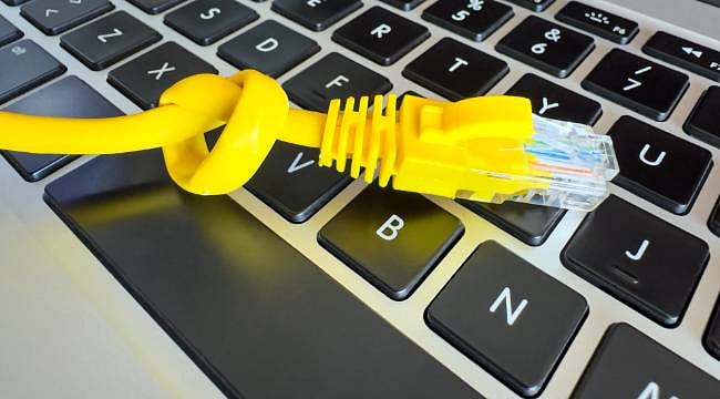 Milyonlarca internet abonesini ilgilendiren emsal karar: Kesilen internete cayma bedeli ödenmeyecek