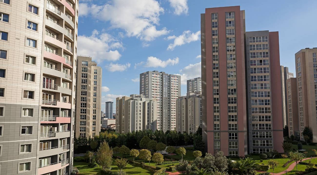 Mayısta konut fiyatları arttı, reel kayıp sürdü