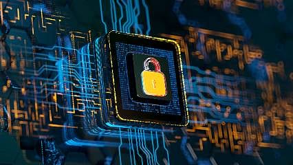 İnternet sitelerinde kritik güvenlik alarmı! İki büyük açık için güncelleme yayımlandı