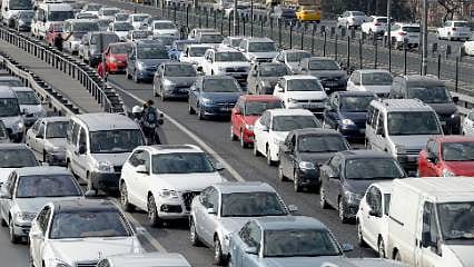 Trafiğe kayıtlı araç sayısı 34 milyonu aştı