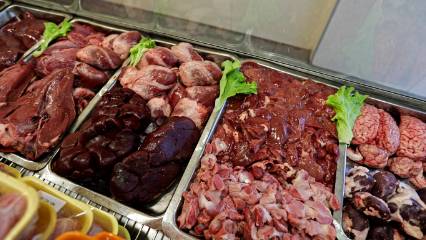 Bu marketlerde Ramazan boyunca et ve tereyağı fiyatları sabit kalacak